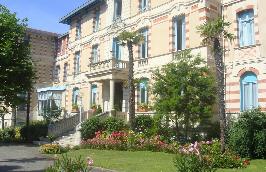 Residence De Tourisme Vacances Bleues Villa Regina-1