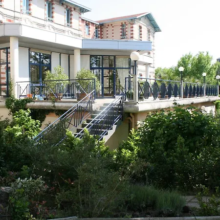 Résidence de Tourisme Vacances Bleues Villa Regina-3